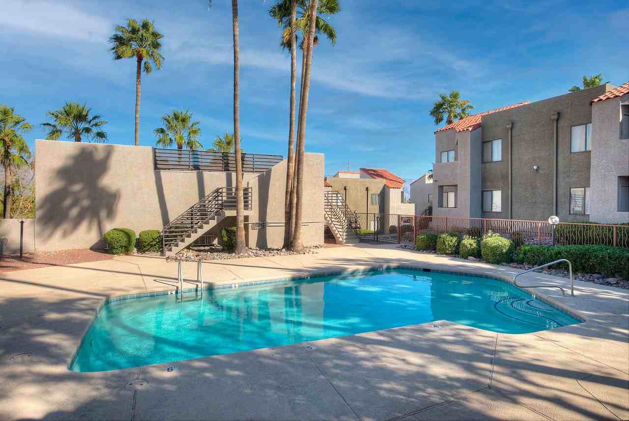 Ten50 Apartments - Photo 4 of 34