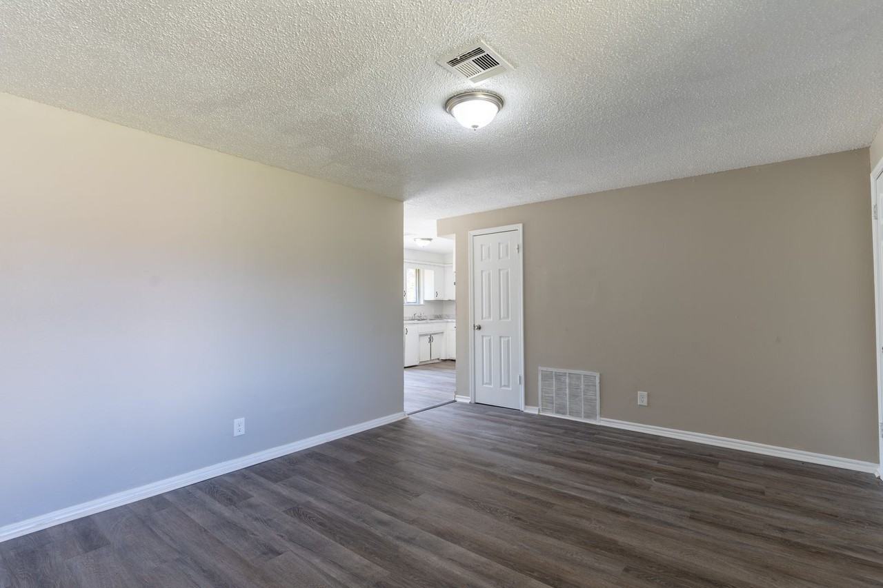 9604 Ne 11th St #RTO - Photo 4 of 18