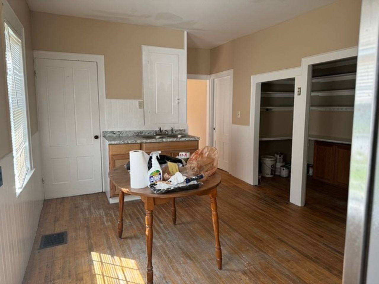 17 Schmitt St - Photo 3 of 36