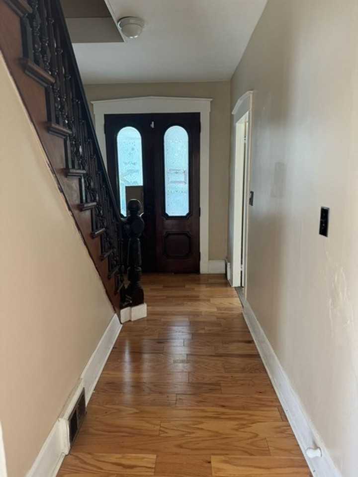 17 Schmitt St - Photo 7 of 37