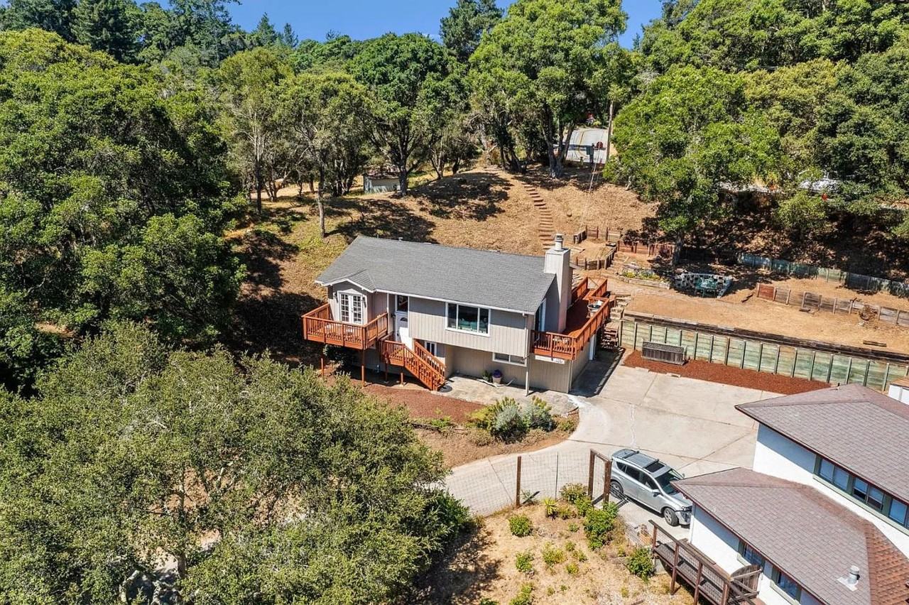 179 Casa Linda Ln - Photo 2 of 24