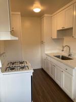 featured image of 1126 E 5th St