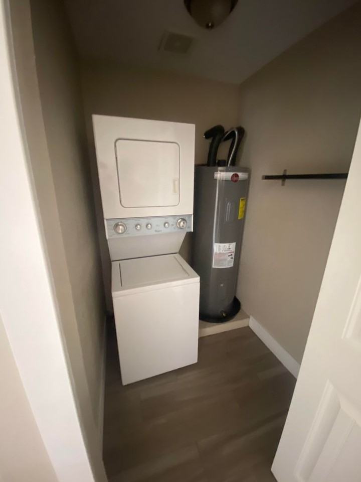 Belleview (7305) - Photo 3 of 11