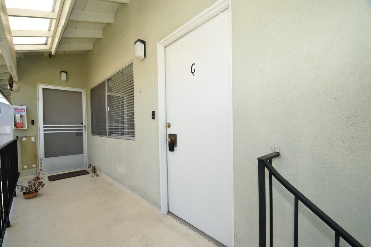 t1214 - Photo 3 of 14