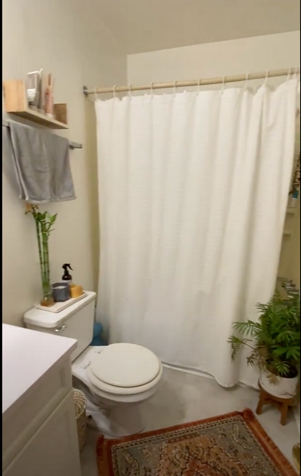 Kenwood - Photo 7 of 8