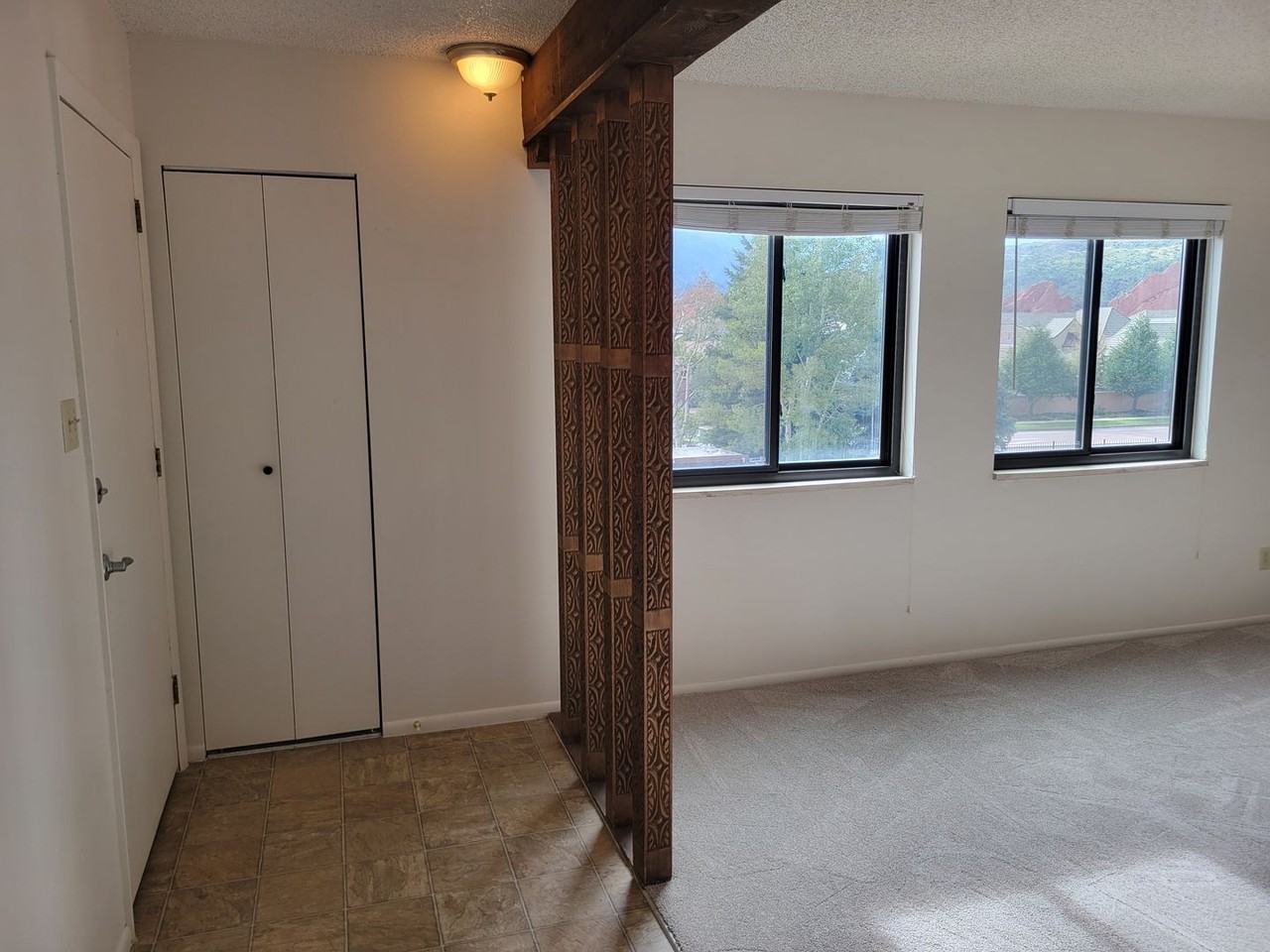 2901 Mesa Rd #C - Photo 2 of 20