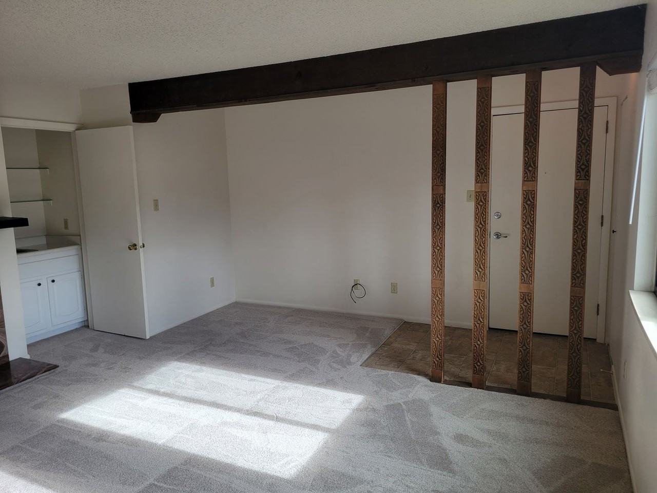 2901 Mesa Rd #C - Photo 3 of 20