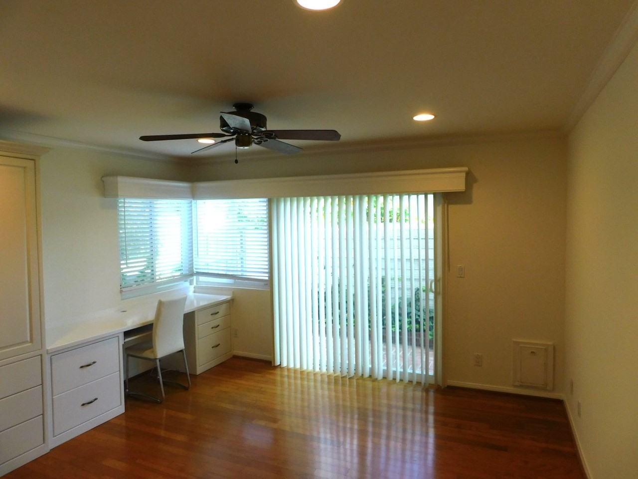 7 Lakeview - Photo 7 of 50