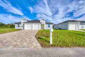 featured image of 8514 Dinnano St