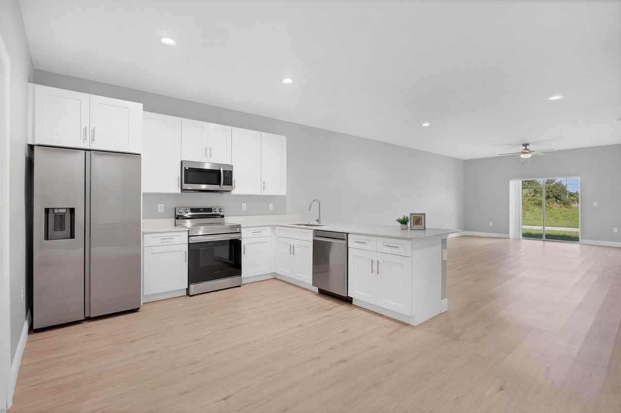 8514 Dinnano St - Photo 4 of 15