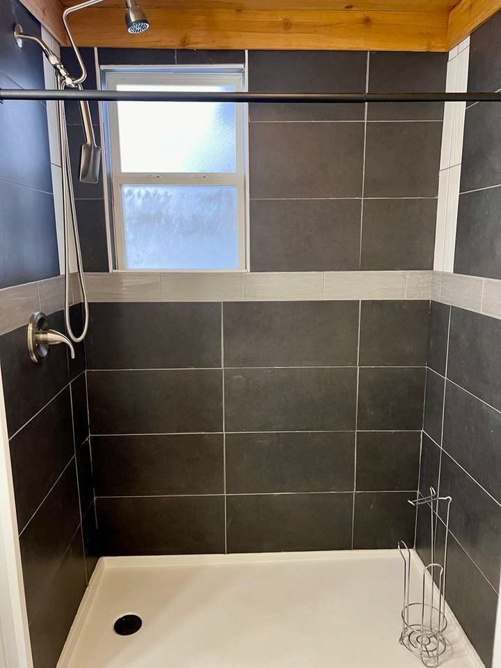 230 N Walnut St - Photo 6 of 14