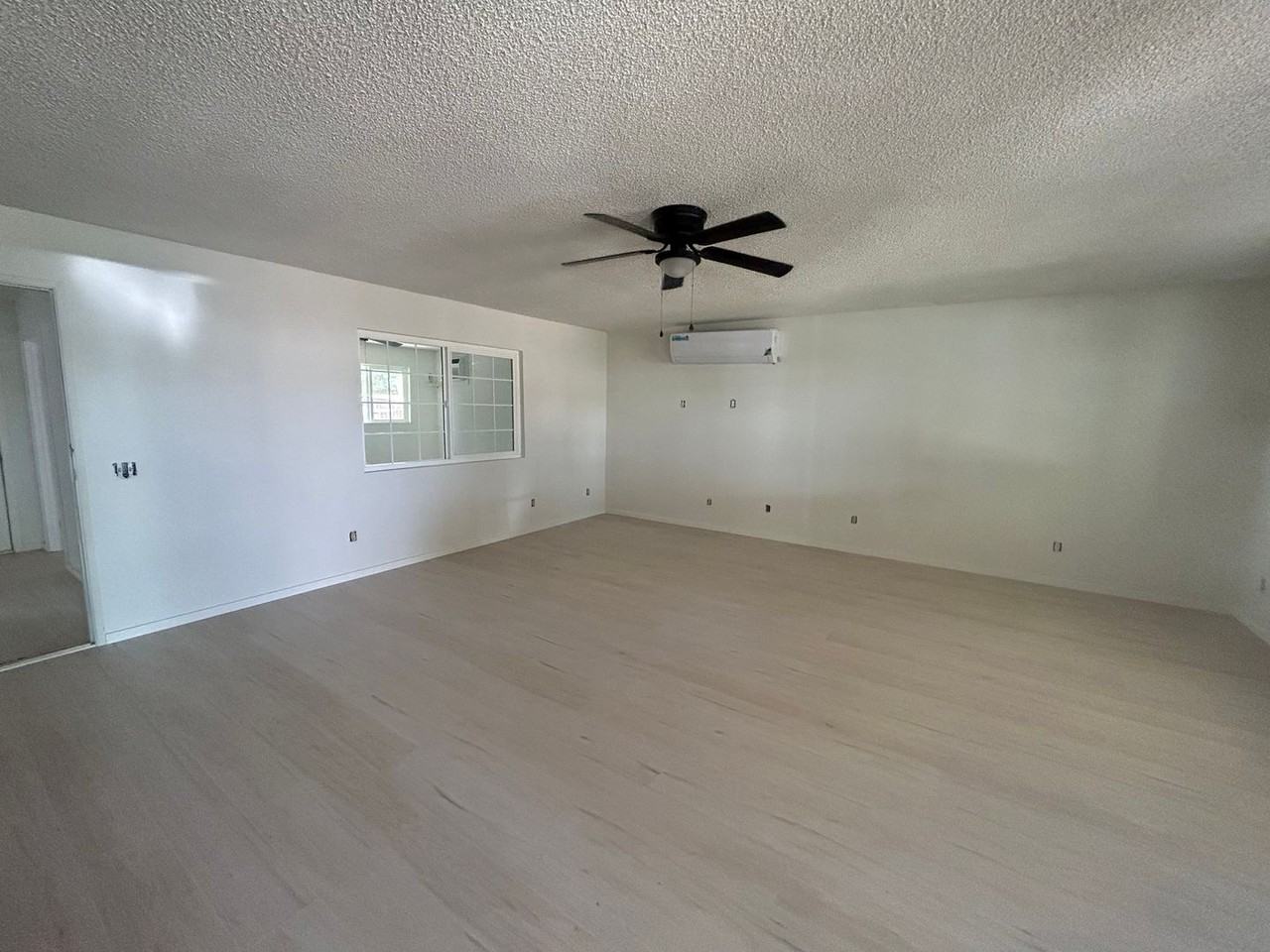 39975 Newport Rd - Photo 2 of 29