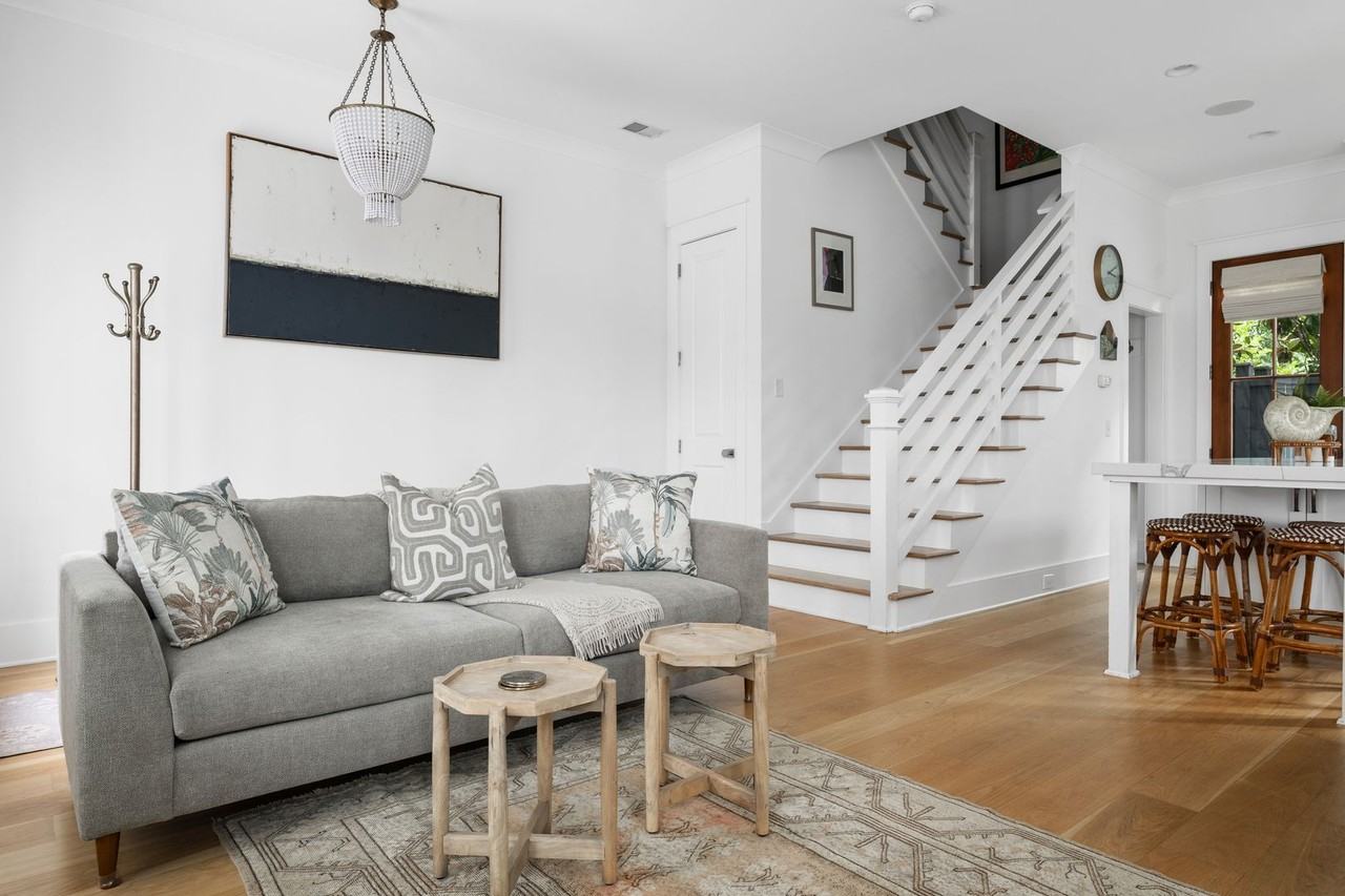 412 Rose Wilder Ln - Photo 7 of 43