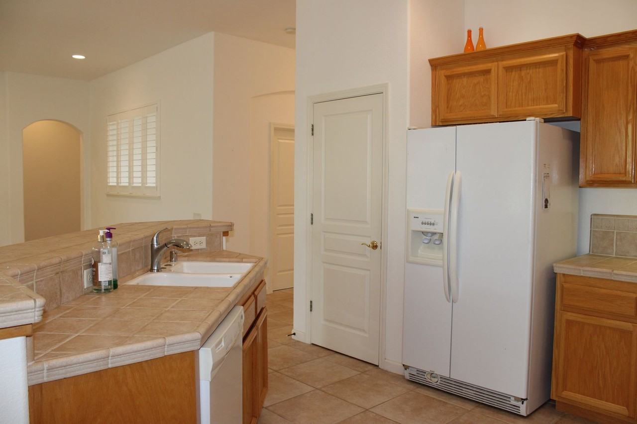 4138 Tahoe Vista Dr - Photo 3 of 16