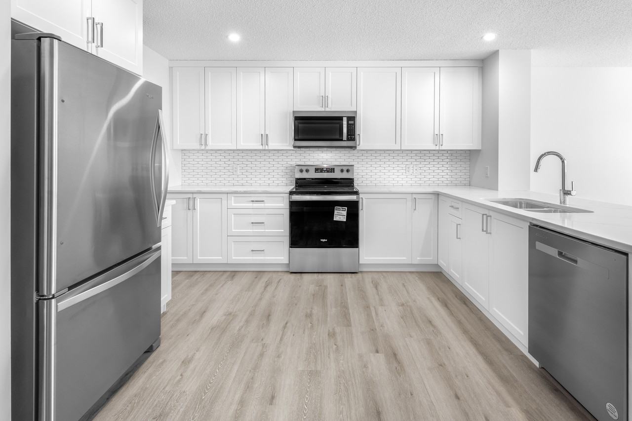 1441 Cherniak Way Sw #MAIN - Photo 3 of 25