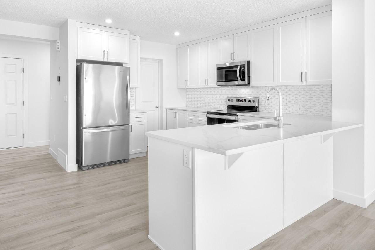 1441 Cherniak Way Sw #MAIN - Photo 4 of 25