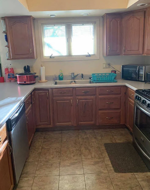 1632 Golfview Rd - Photo 2 of 5