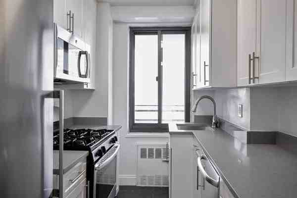 Lenox Terrace - Photo 3 of 50