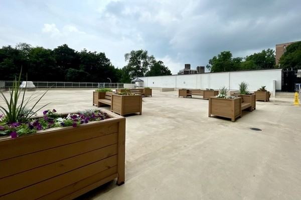 Manor Towers - Photo 6 of 7