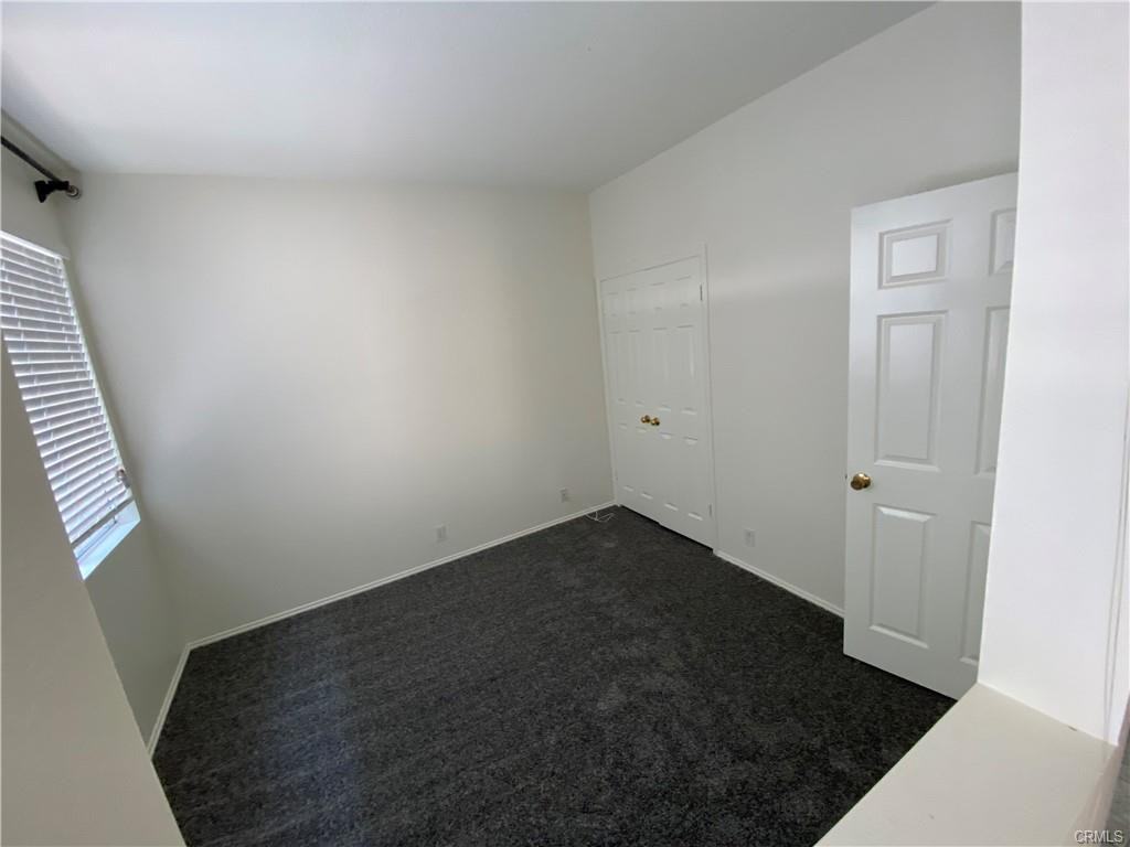 20 Baycrest Ct #10 - Photo 3 of 8