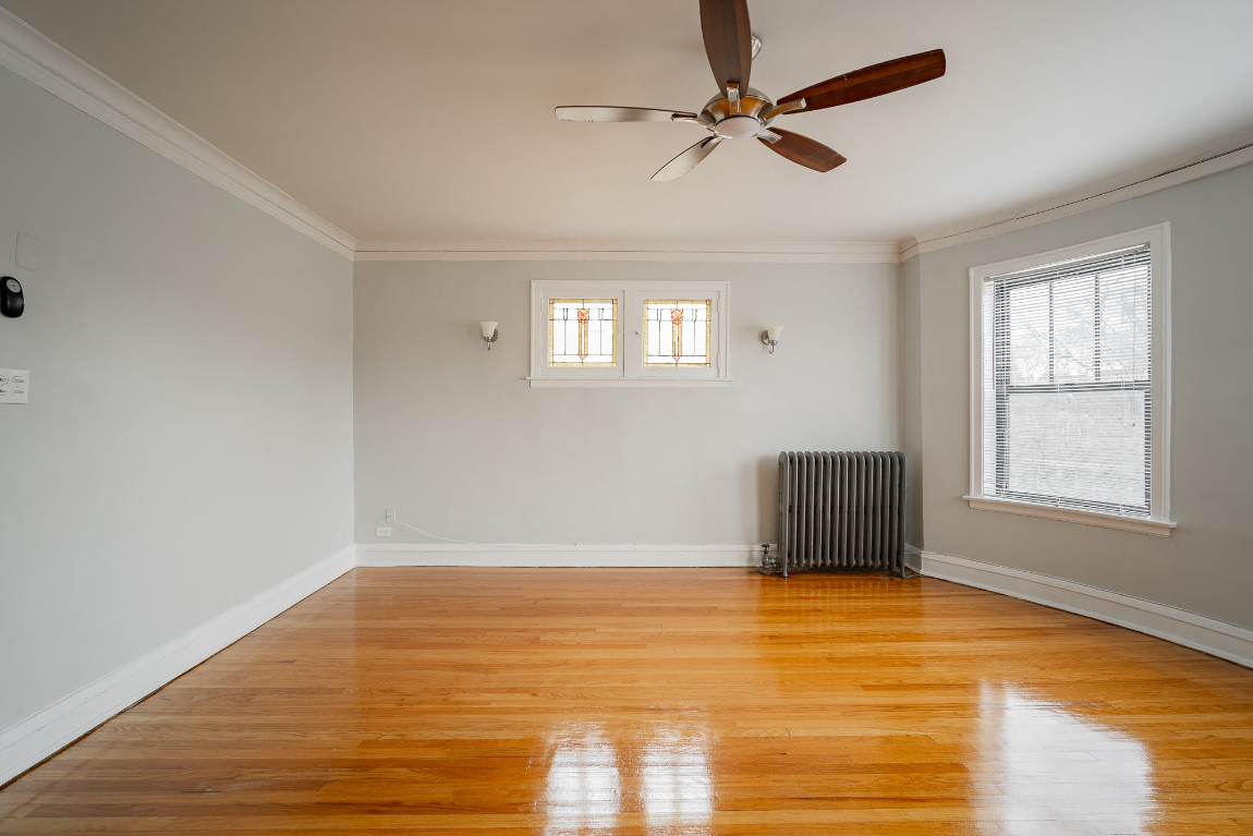 4748 S Woodlawn Ave #1W - Photo 4 of 34