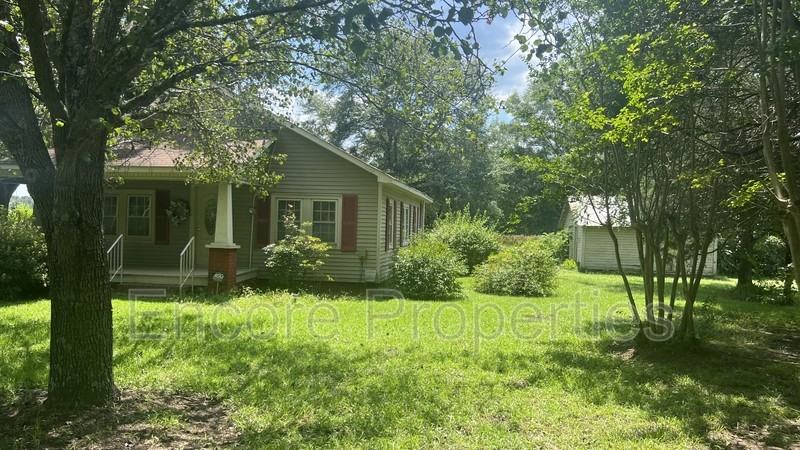 3077 Christian Light Rd - Photo 2 of 23