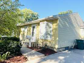 110 Stadium Dr - Photo 1 of 1