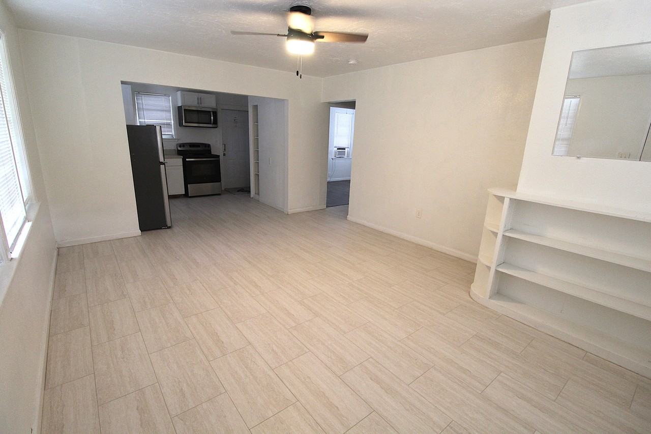 2066 7th St - Photo 2 of 13
