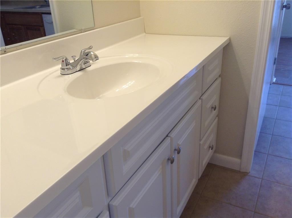 1905 San Gabriel St #103 - Photo 7 of 21