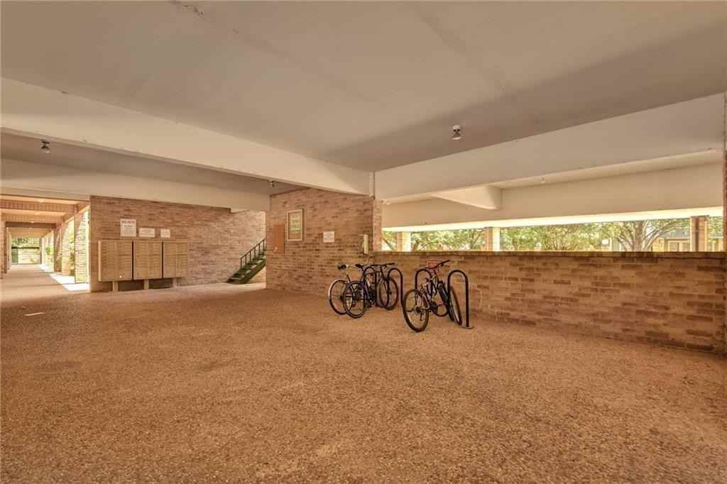 3316 Guadalupe St #214 - Photo 4 of 14