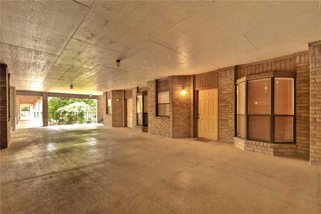 3316 Guadalupe St #214 - Photo 5 of 14