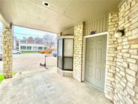 2604 Salado St - Photo 1 of 1