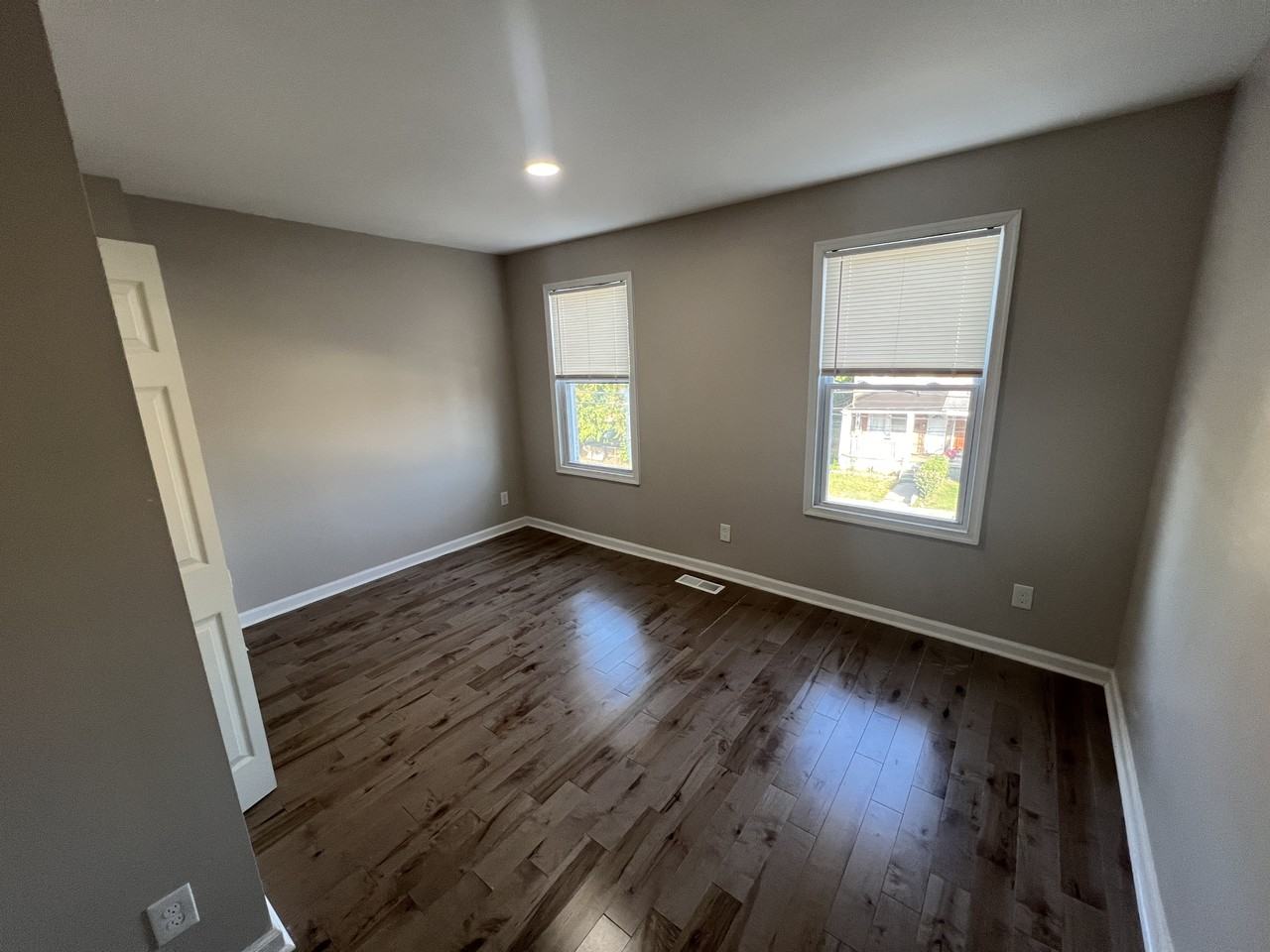 22 S Front St - Photo 2 of 24