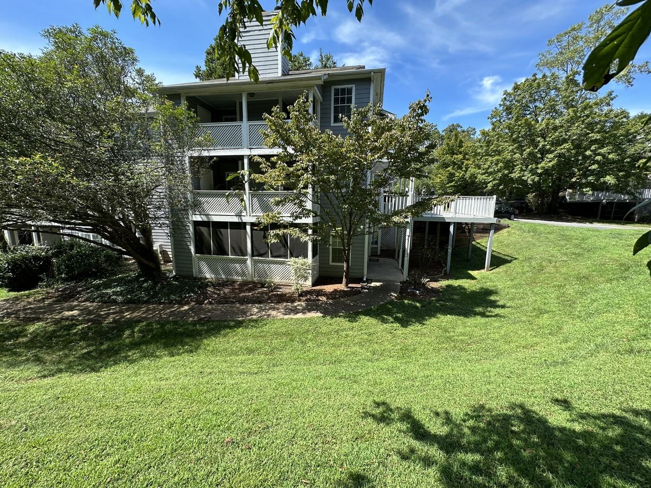 6043 Green Forest Dr - Photo 3 of 37