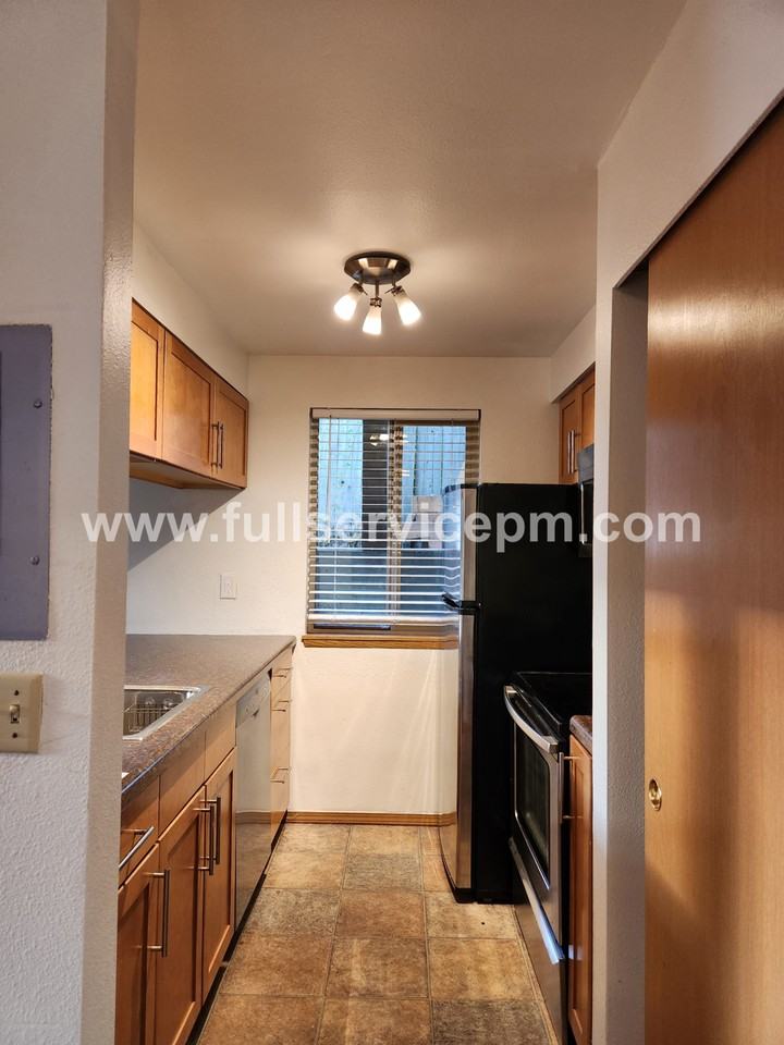 12600 57th Ave S - Photo 2 of 23