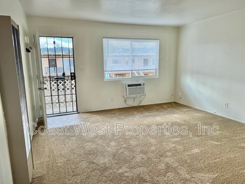 804 S Orange Ave #17 - Photo 7 of 14