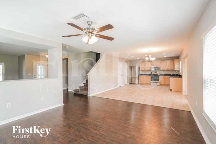 6948 Lake Eaglebrooke Dr - Photo 3 of 16