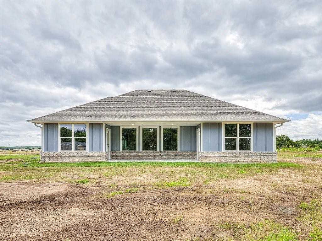 5712 Arthur Rd - Photo 3 of 20