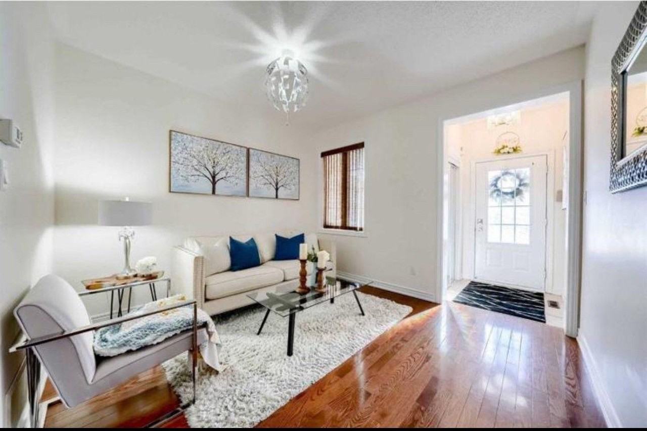 35 Fishing Cres - Photo 2 of 19