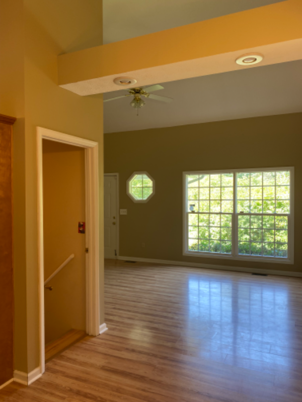 110 Cornett Ln - Photo 3 of 20