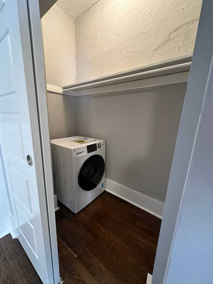 200 West Sedgwick Street #208 - Photo 7 of 9