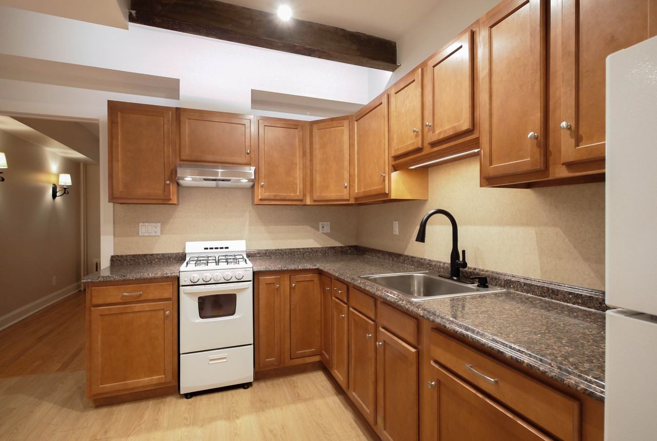 95 Chestnut St #2 - Photo 2 of 15