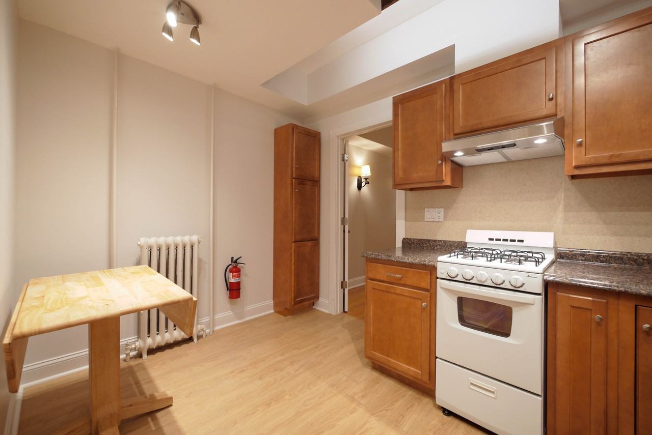 95 Chestnut St #2 - Photo 3 of 15