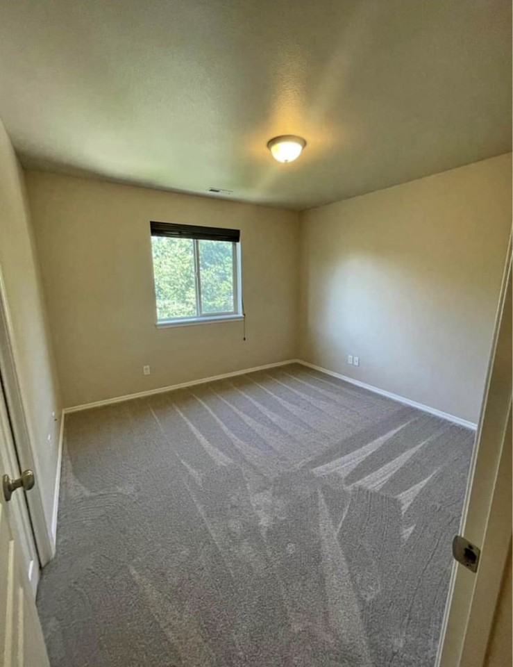 8769 W Evening Star Ln - Photo 3 of 6