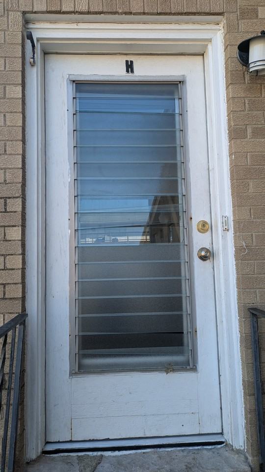 2511 W Wardcliffe Dr #H - Photo 7 of 7