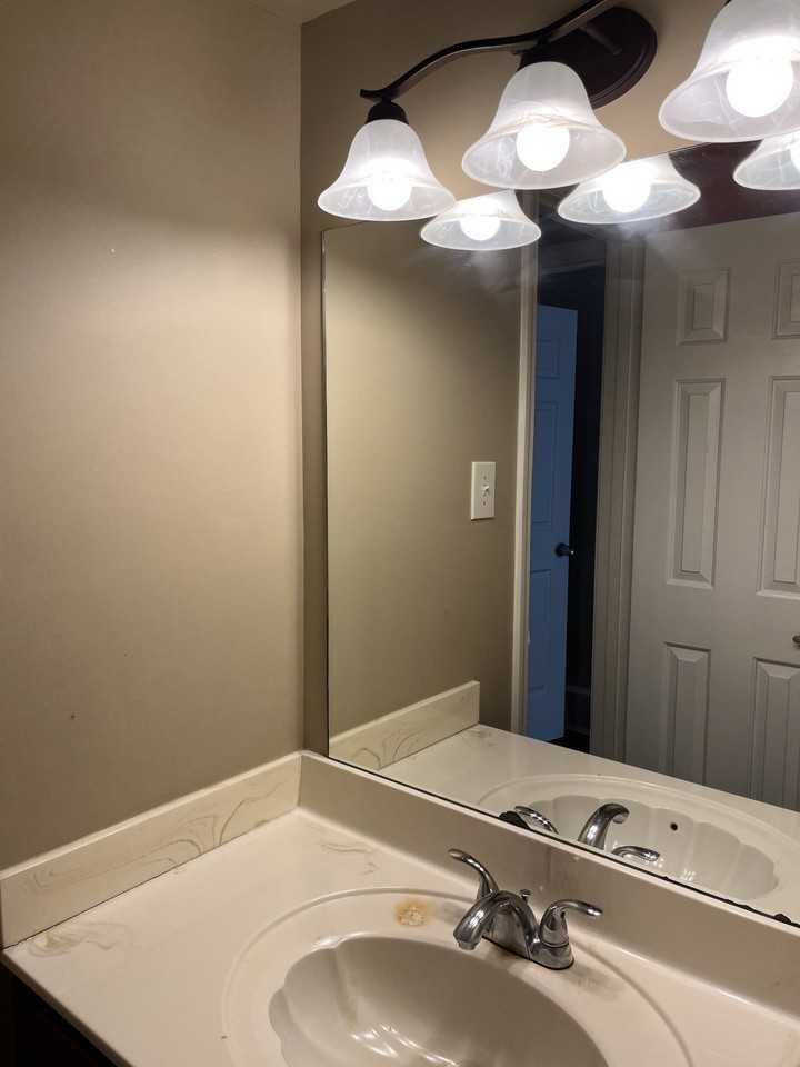 7192 Bay Hollow Cv #NA - Photo 3 of 18