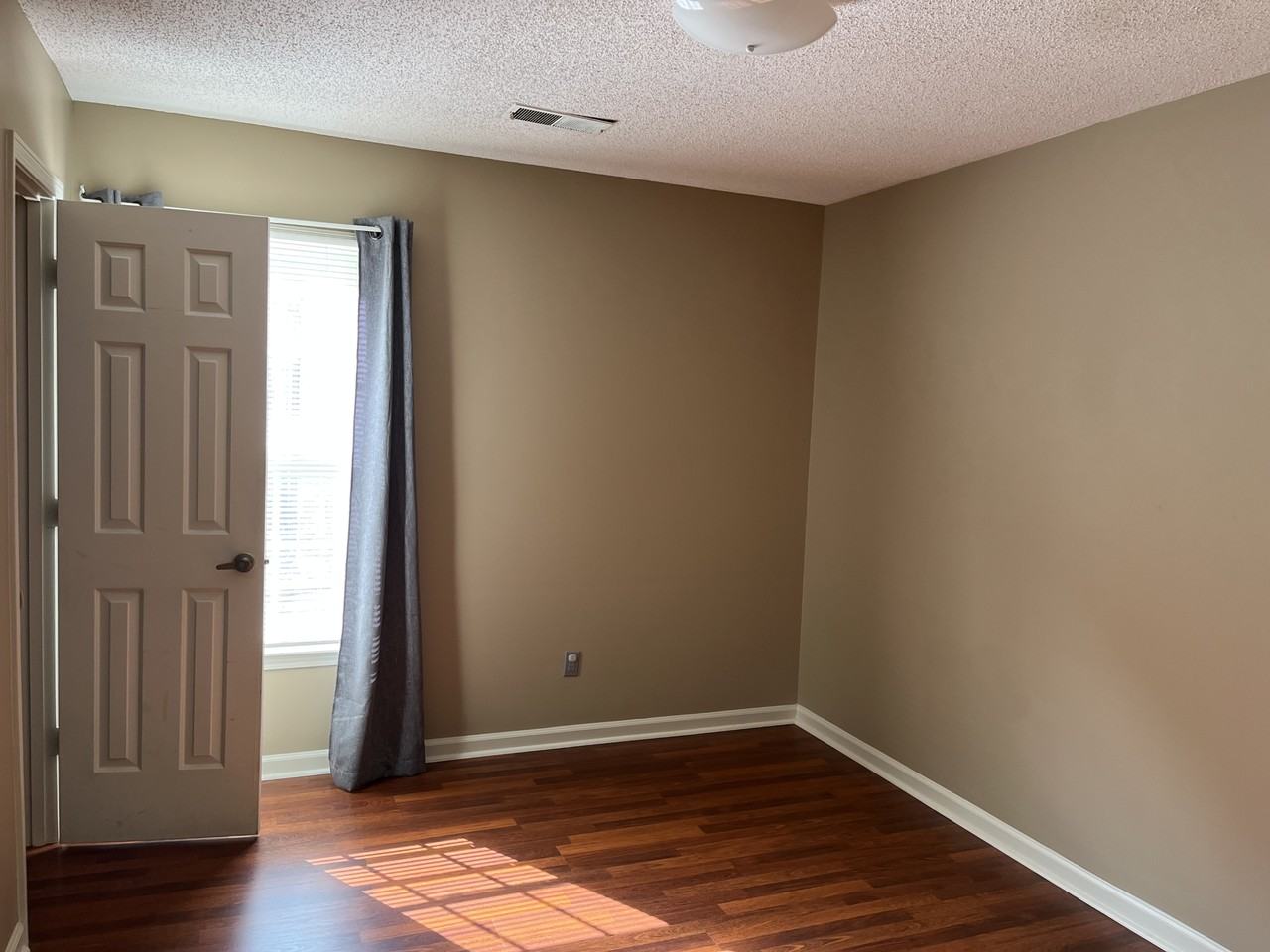 7192 Bay Hollow Cv #NA - Photo 4 of 18