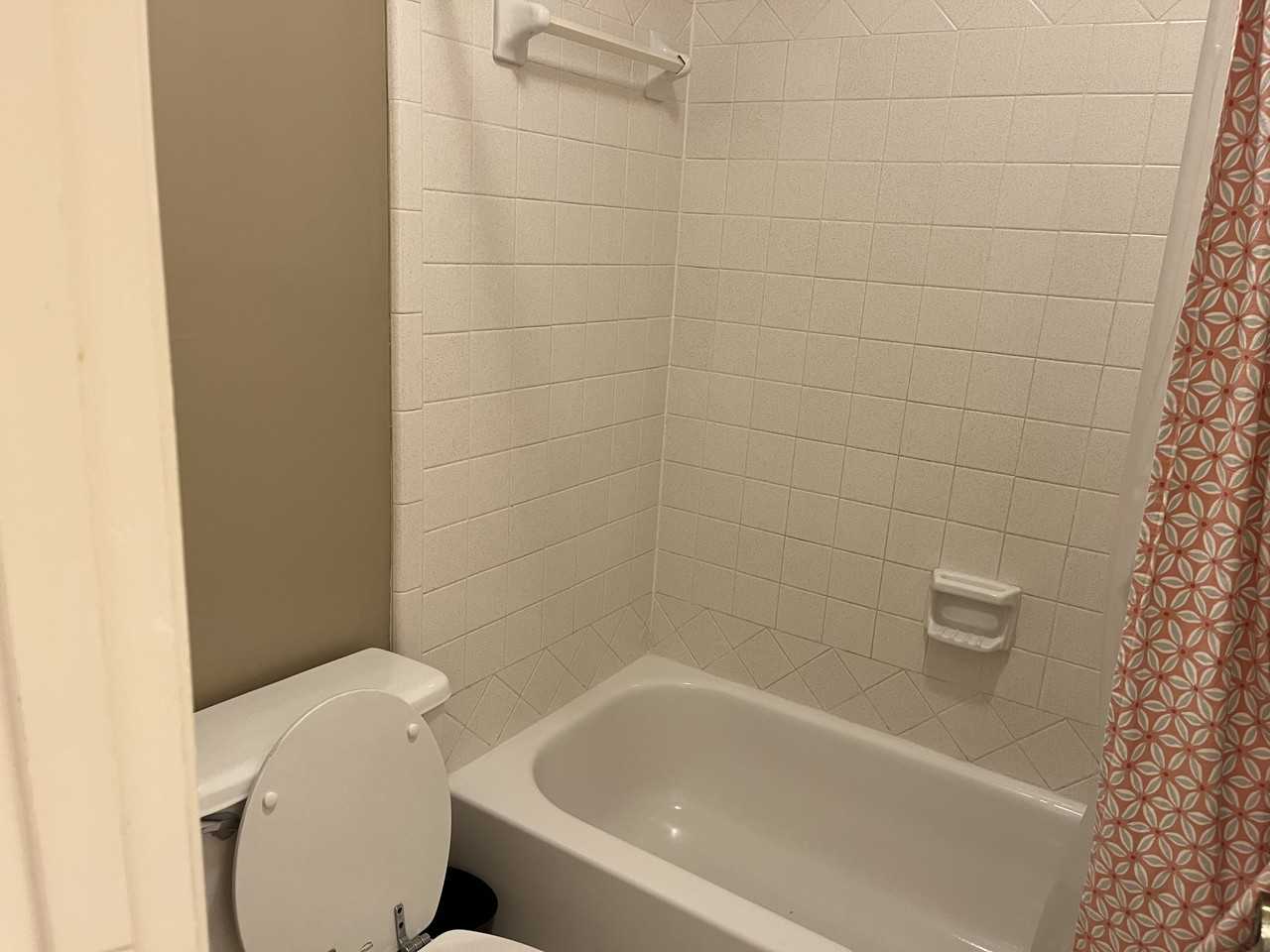 7192 Bay Hollow Cv #NA - Photo 5 of 18