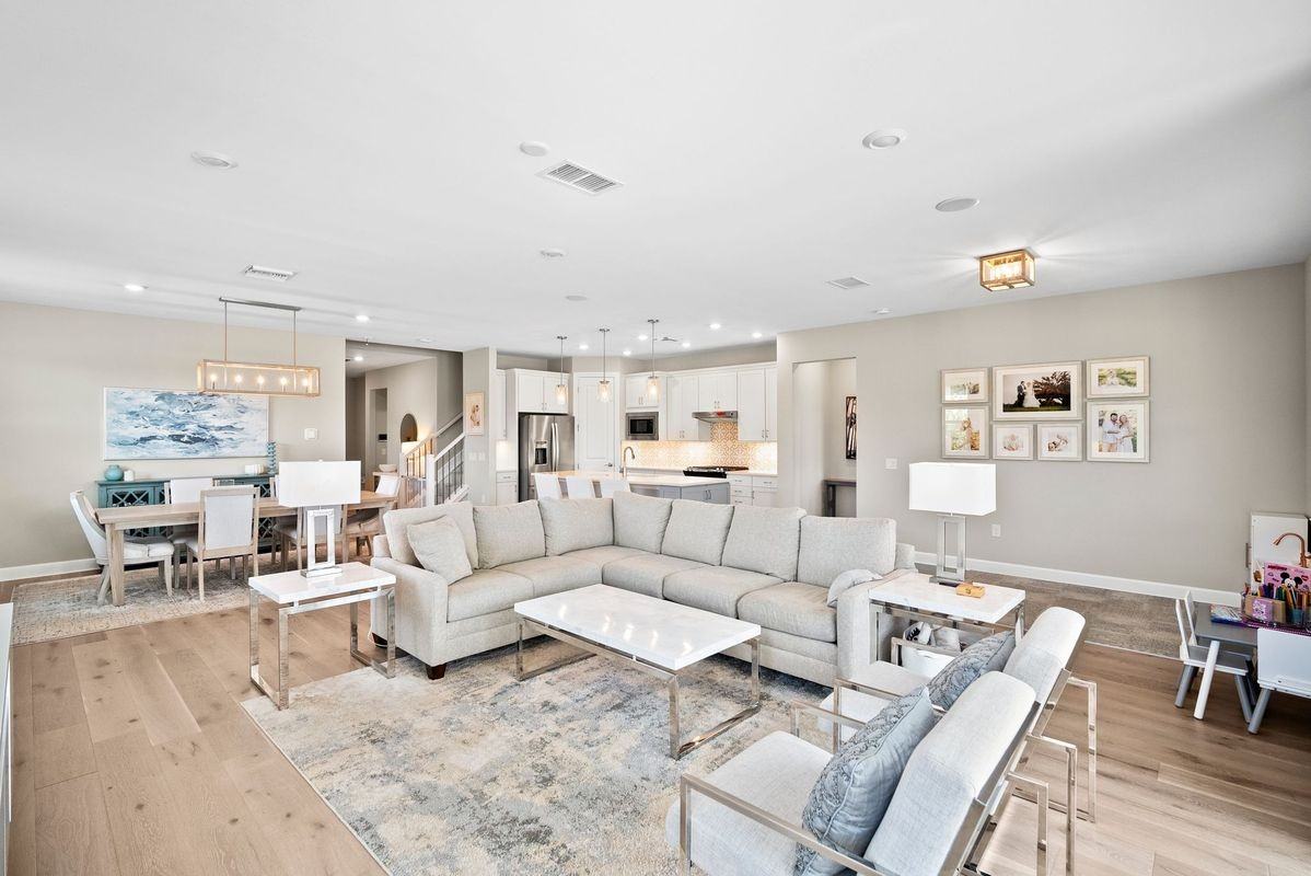 12537 Aqua Reserve Ct - Photo 3 of 25