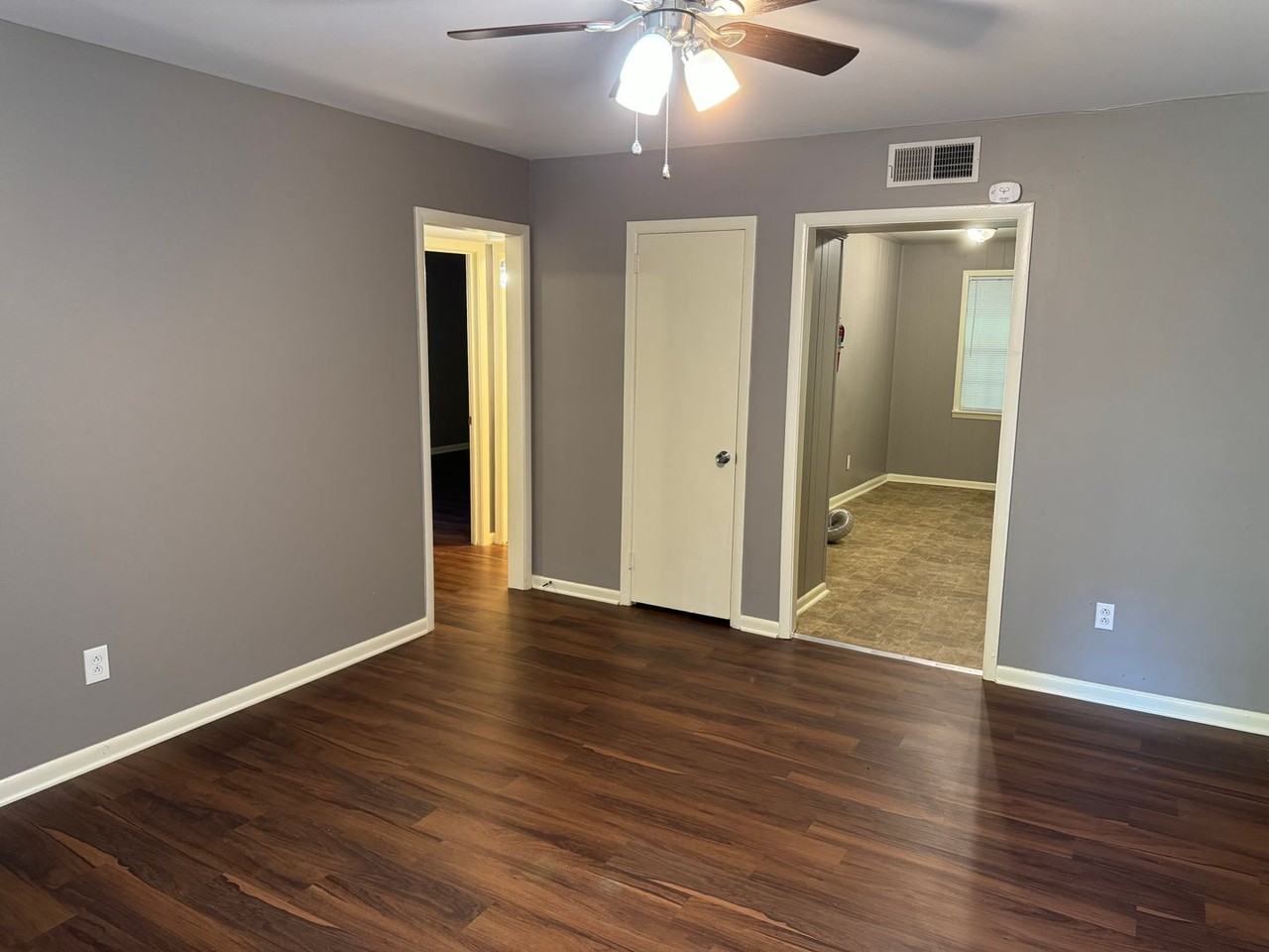 832 Old Trail Rd - Photo 2 of 10
